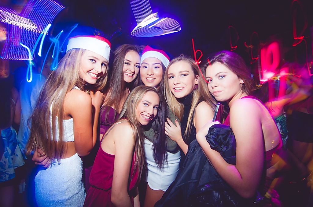 Club-92-22-12-15-16-of-189.jpg