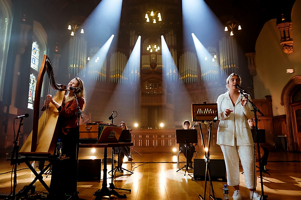 Saint Sister // The Guildhall, Derry 2020